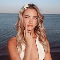 Sienna. || Parody. (@theeliteoflies) Twitter profile photo