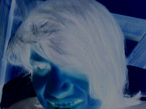 subo videos a Youtube xD . http://t.co/63mDrd2onn