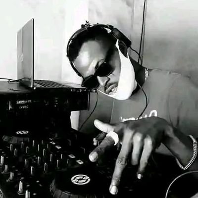 DjkennyMark1's profile picture. Bookings : 👉 djkennymarkworldbest@gmail.com

GOD FIRST 
MOBILE DJ
CLUB DJ
RADIO DJ
REMIX AND REFIX DJ 
ALABA MIX DJ
MUSIC PROMOTER
MIX CREATOR 
NAIJA 🇳🇬 DJ