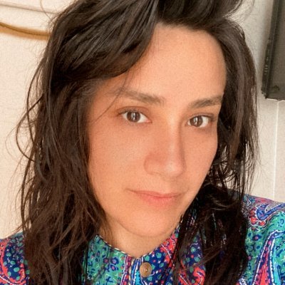 |Nadia Escalante Andrade|

Escribí La raíz negra de los astros (UNAM, 2023), Sopa de tortuga falsa (Montea, 2019) y Octubre (Textofilia, 2014)
🔮🪐