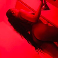 Candy Luxxx 🍫 (@candythecamgirl) Twitter profile photo