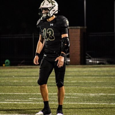 River Bluff High School c/o 24’ |C/OF|LB/ATH|6’1 190lbs|4.3 gpa|1.98 pop| hudl: https://t.co/5vGUedpQKO |275 bench|405 squat|NCAA ID# 2210701202