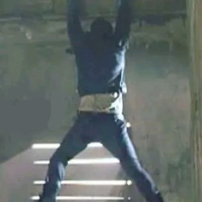 negans_malewife's profile picture. i dont go on here much 🤷‍♂️