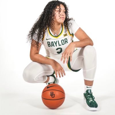 @baylorwbb commit/ 6’1PF ranked #50 class 2024 @espnw/ 3x State Champ💍💍💍@MCDladyspartans// 17U NIKE EYBL @miamisuns 🌞// Blue⭐️30 @bluestar30s💫