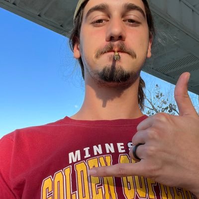 Minnesota sports fan. Big 10 fan living in SEC country. Host of the Wake and Jake CFB Show. Come join me for a wake and bake sesh twice a week. @WakeandJakeCFB