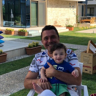 GeorgeMalh52271's profile picture. Plastic 
surgeon doctor 
🌡🔍🔬