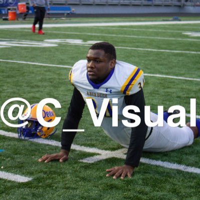class of 2024 defensive end/defensive tackle 6’2 260 showtime prep JUCO product 4 year eligibility