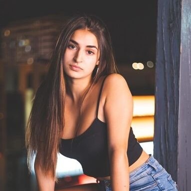 My name Lilly. I am always up for fun, so please com and fuck me when you want.//DM ONLY!// Bi.//