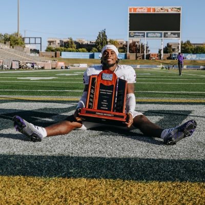 Furman ‘23 Linebacker (Greenville, SC) 📍#SBG ☠️🏴