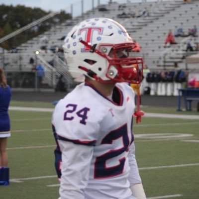 Talawanda High School ‘24 | RB/CB | 3.4 GPA | 5’9” 170 Ibs | |brayden.glass@talawanda.org | (513)884-1752