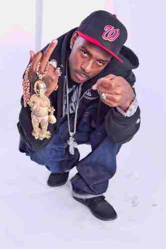 A Real Project Ni**a; I am DABANK'dUPBOY #teamBankDUp Artist/C.E.O Bank'd Up Ent. 
booking: bankdupentbooking@gmail.com