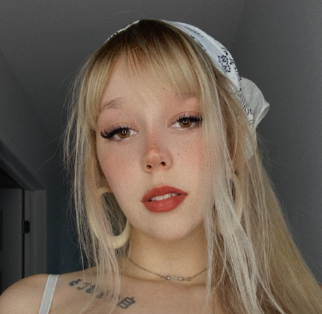 your fav 🎀 anime 🌸 uwu ✨ egirl
Follow my main : @anastasia_svg