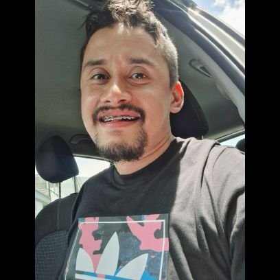 La guerra no se detiene ni con la paz ni con periodistas.
yo pienso q las cosas buenas pasan si eres una buena persona con una buena actitud...