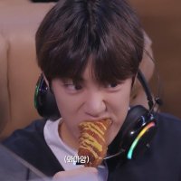 luna ✩ (@goldvrs) 's Twitter Profile