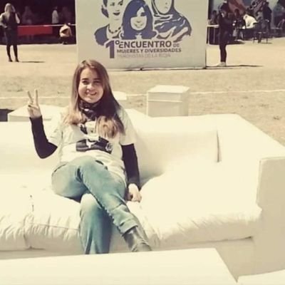 Profesora de Nivel Inicial +
Procuradora Jurídica 
Secretaria de la Mujer Joven ,Rama Femenina Dep San Blas de los Sauces ✌☀️🇦🇷