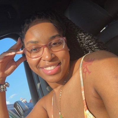 Instagram: @raganb__ Snapchat: @raganb3 #UofM'23🐯💙〽️