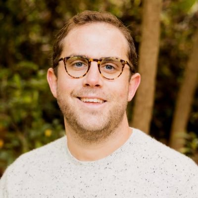 Chris_G_Connors's profile picture. Helping talent teams deliver world-class candidate experiences @ https://t.co/an2U60n6YS | brother-led founding team @elykdotme | prev. @google @yext