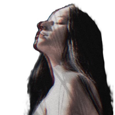 “to the stars who listen and the dreams that are answered” 🖤🌙