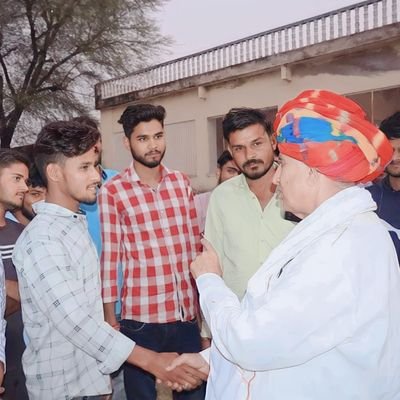 PK_Yadav_in's profile picture. Student