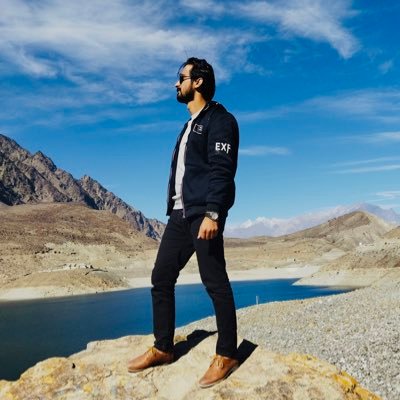 کلہاڑی جنگل میں چلائی جاتی ہے۔ تمدن کی اقلیم میں دلیل کا سکہ چلتا ہے