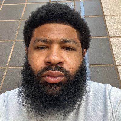 __josh4100's profile picture. 410 Born