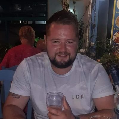 Everything horse racing /football
htafc loves a punt and a pint
and trys play golf (dog shite)
L.E.R L.A.R ❤️