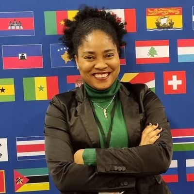 IGItheONE's profile picture. #expert #MIL media and information education
#Speaker
#founder of @Eduk_MediaFr
#intercultural manager