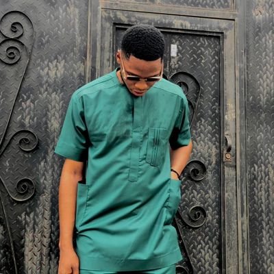 Bossmodel222's profile picture. 