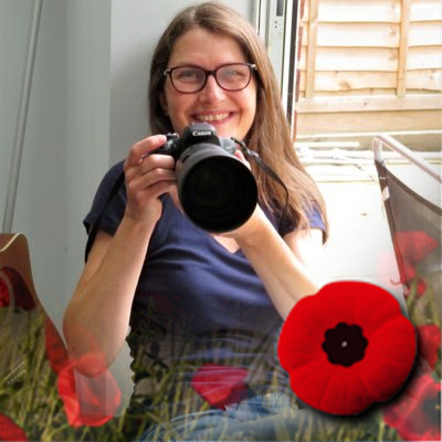 Amateur photographer, birding, wildlife and nature enthusiast, music lover, line dancer and Rockabilly 💘