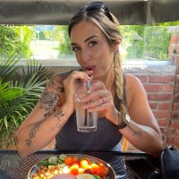 Tara Reda (@treda79) 's Twitter Profile