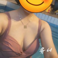유후부부 (@trottinement) 's Twitter Profile