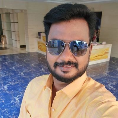 bharathi1990's profile picture. 