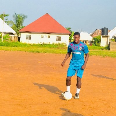 if you get tired learn to rest and pray 🙏 but never give up life of a baller⚽️ balling spirit ⚽️🇳🇬✈️