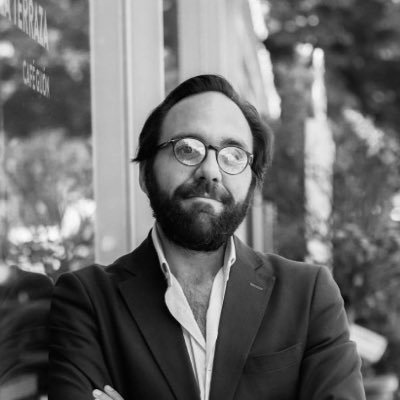 apetitz's profile picture. Periodista. Poeta. Escribo en @larazon_es. Lograr el amor es alcanzar a los muertos (Siltolá, 2023): https://t.co/UYhQYbY5Sy…