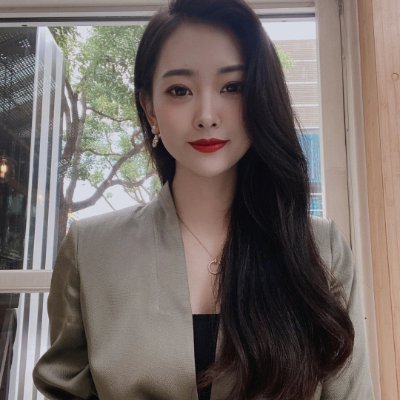 19840621Anna's profile picture. Born in Hong Kong. U.S. citizens