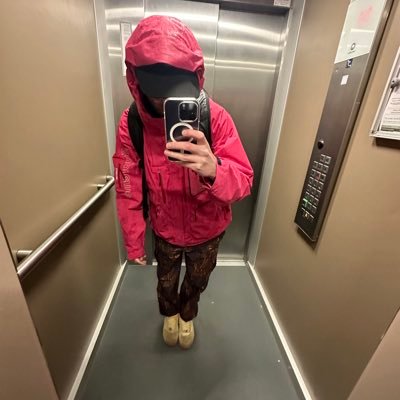 Keassme's profile picture. Jeune Chaste et dénicheur de musique