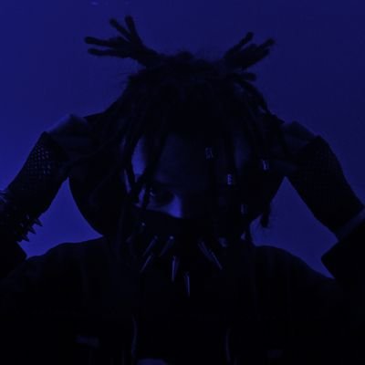 CODEW0111's profile picture. BINARY 01110111
