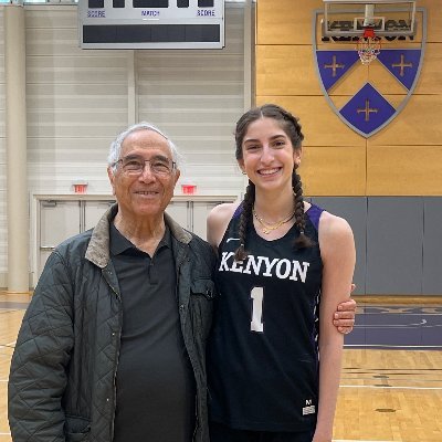 2024 SG || 3.97 GPA || Kenyon College Commit
5'9