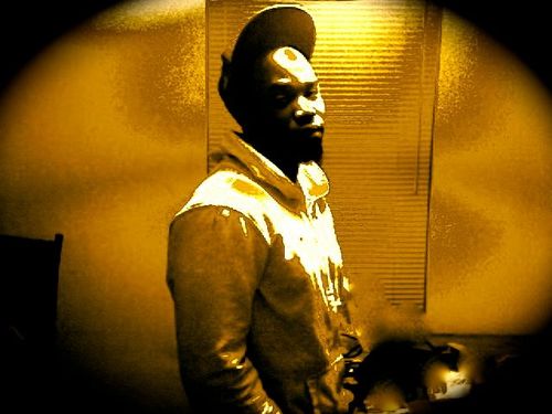 Juan__Duce's profile picture. Audio EngiNeer, Producer, Artist!!!!! YOUR VOICE IS THE INSTRUMENT MISSING IN MY TRACKS, ericn.eggleston@gmail.com  #InTheYo #MemphisRenaissanceMusicGroup