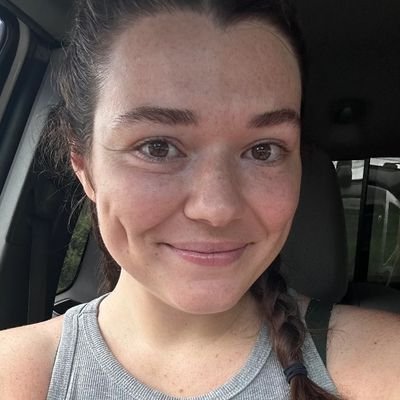 helennewtonns's profile picture. A BAKER 🎂🍰🧁
......
music lover 🎻...