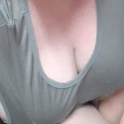 Web関係の会社をやってます・32歳・最近の趣味はプールで泳ぐこと・ママ活コミュニティ運営・男子くんを救うためにフォローしてくれた人だけにママさん紹介中!🙈