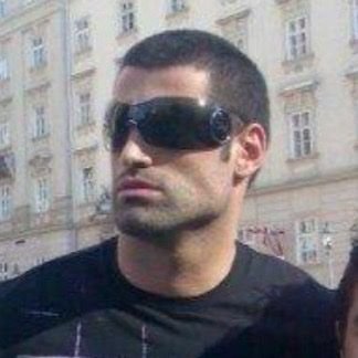 ZekiYasinn's profile picture. Aykut hocamında dediği gibi fazla ileri gitmeye gerek yok suya yazı yazıyoruz