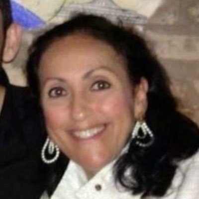 ConcaPessoa's profile picture. A frase "faça 1984 ficção novamente" nunca foi tão precisa.