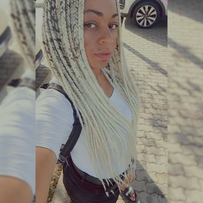 LUCYNA9425's profile picture. 