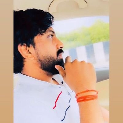 किसी भी इंसान को मारना आसान है, परन्तु उसके विचारों को नहीं। महान साम्राज्य टूट जाते हैं, तबाह हो जाते हैं, जबकि उनके विचार बच जाते हैं।”~ भगत सिंह!!🇮🇳