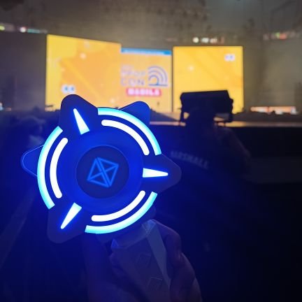 🍓 A PROUD FAN BOY! STAN MAHALIMA!
semi RA na to 😅
💙 https://t.co/d119OiSCIk
