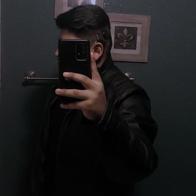 tx_henryy4k's profile picture. Yawn.....