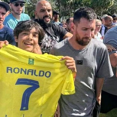 DeputyF1471's profile picture. entertainment and recreation @Manutd
@davido @donjazzy @cristiano  🇧🇷🇨🇦🇨🇱🇨🇮🇬🇭🇰🇷🇵🇹🇸🇦