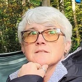 EmmaS215's profile picture. Forest & Coastal School L3, Certified Mental Health in the Outdoors Practitioner P4C L1, Mental Health Champion, promote play & SEMH manager