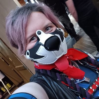 Daddy Rex🦖Slush Puppy🐶 Ash/אש The Pony🐴 Trans Cub🐻Jewish✡️Disabled♿️

Norfolk Leathers and Bears Community Founder.

Patreon & Fansly

He/They/Xe/Zir